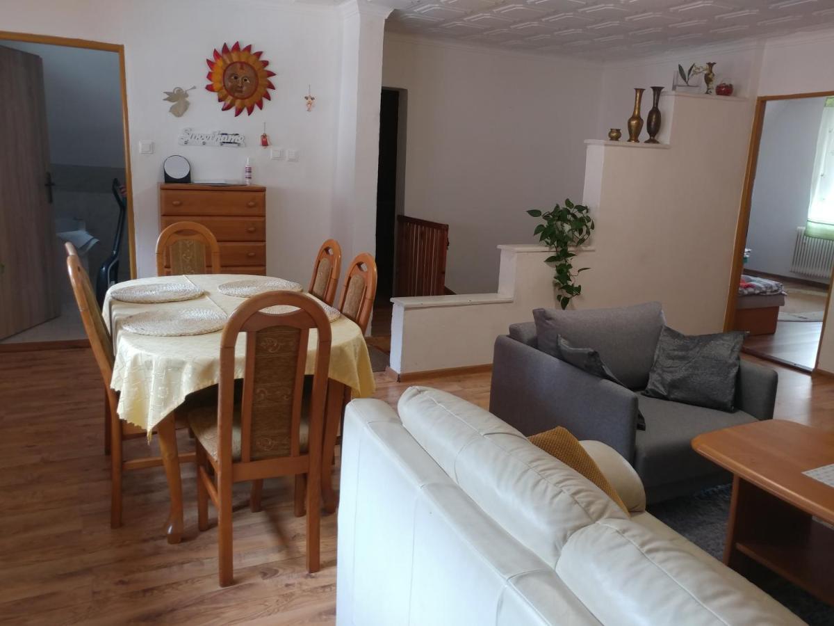Ubytovanie Privat Antoni - Apartman V Rd Тврдошин Экстерьер фото